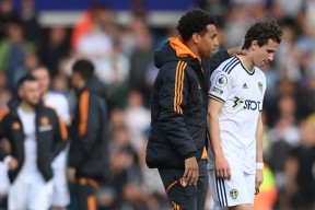 九游官网关于从手感冰凉环节打磨到利物浦强势反弹备战NBA季后赛，切尔西转会期调整名单的信息