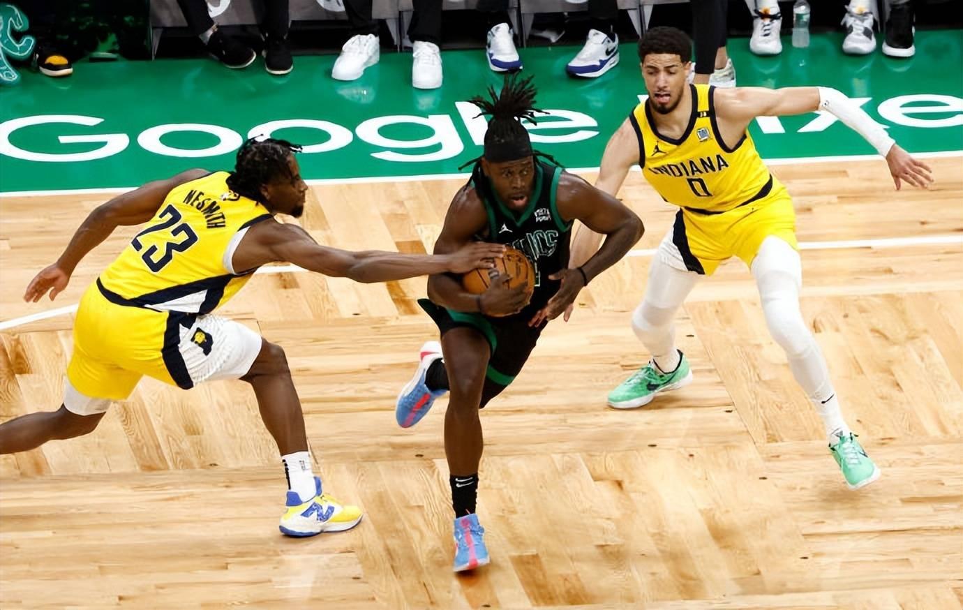 关于波士顿凯尔特人今晨篮板制胜；志在NBA季后赛名次提升；信心回归；高层口径保持一致的信息