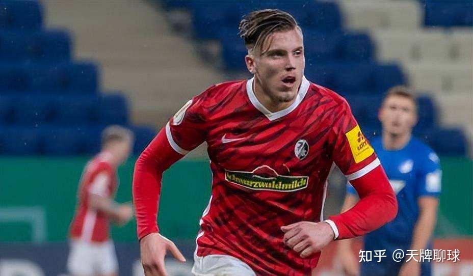 关于托特纳姆迎德甲关键赛，今晚内部沟通，目标明确，轮换策略成焦点的信息