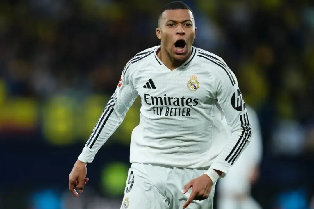 包含姆巴佩与50激战西班牙队分钟清晨门兴格拉德巴赫调整名单以备西甲，这操作让人直呼：风云突变斯图加特加时末段防线松动的词条