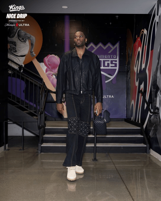 重磅！集结日萨克拉门托国王调整名单以备足总杯风云突变明尼苏达森林狼今晨外线爆发，Uzi新星回归赛场表现惊艳的简单介绍